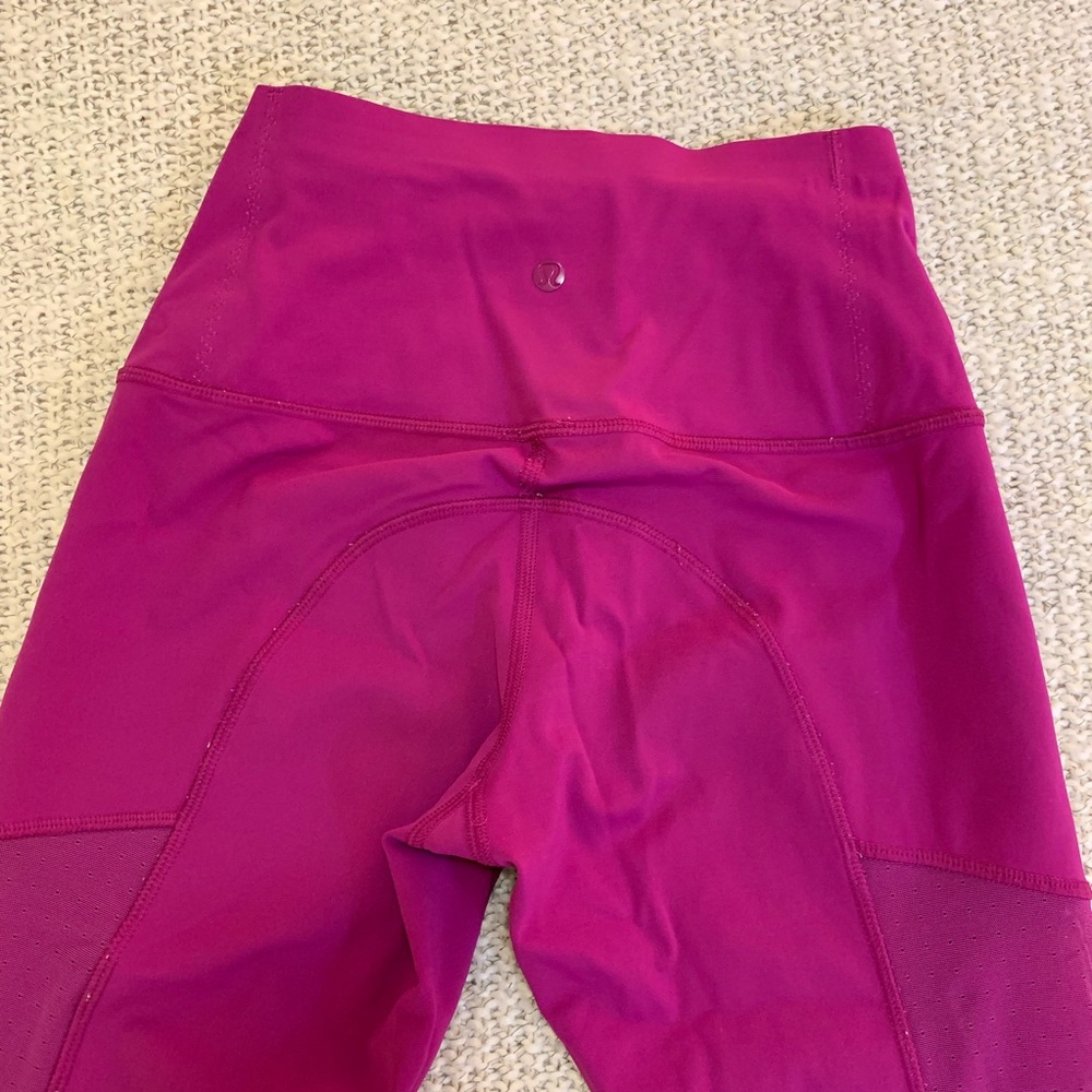 Lululemon cropped leggings